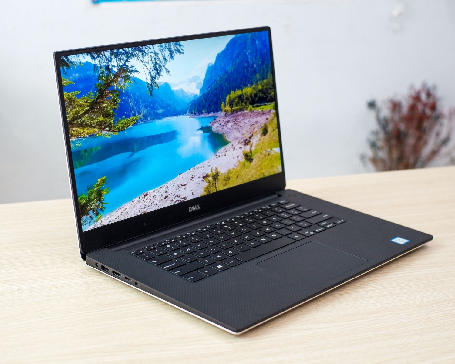 dell precision 5520 cũ giá rẻ